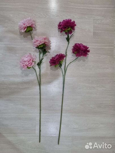 Цветы искусственные, ваза напольная