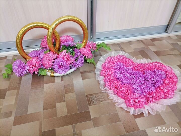 Свадебные украшения на машину