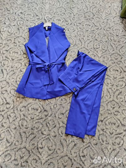 Брючный костюм женский 46 48