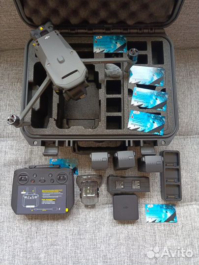 Квадрокоптер DJI Mavic 3T Combo Thermal