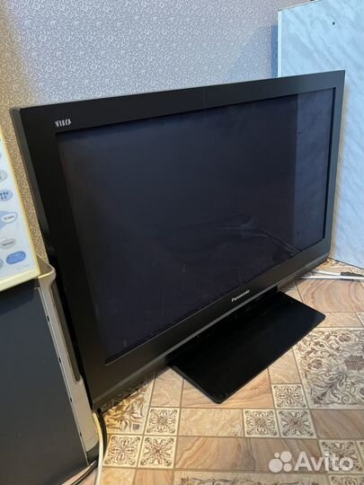 Телевизор 32 дюйма