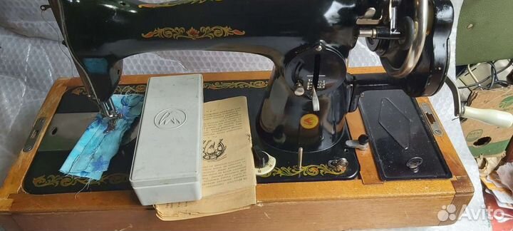 Швейная машина Подольск 2м пмз