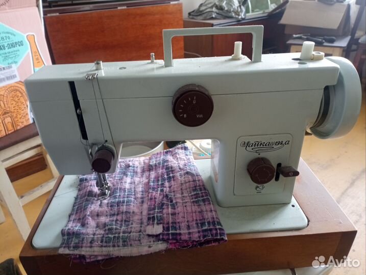 Швейная машина Чайка 134а
