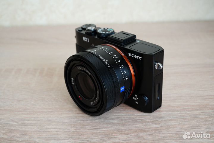 Sony RX1 (отличное состояние)