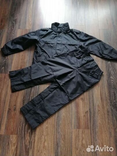 Ветровлаго защитный костюм