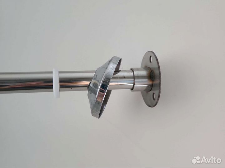 Штанга для ванной Г-образная