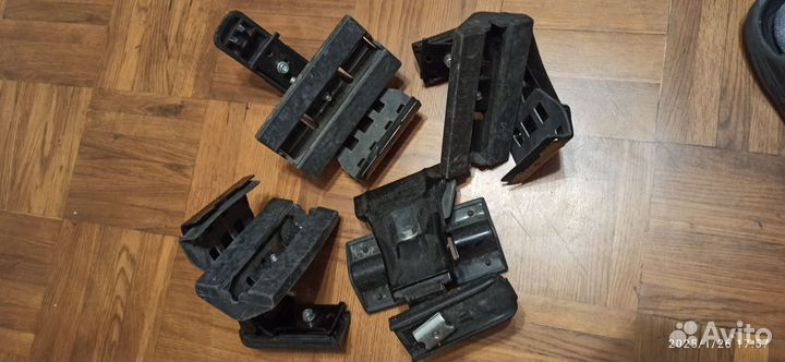 Крепление багажника универсальное