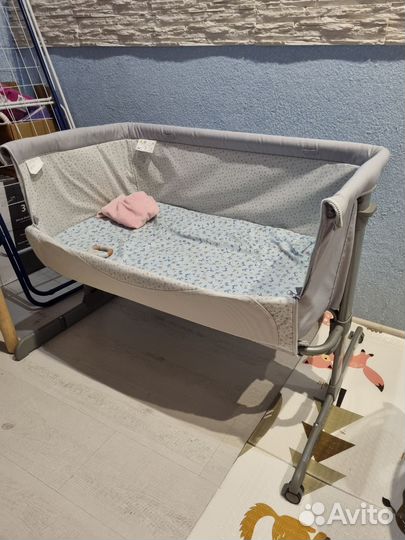 Приставная кроватка chicco