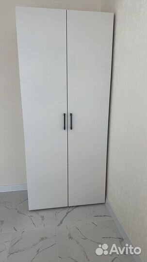 Шкаф распашной готовый (новый)