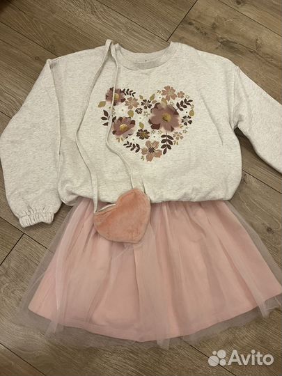 Джемпер и юбка