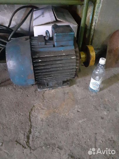 Электродвигатель 11 квт. 2910об. и другое оборудов