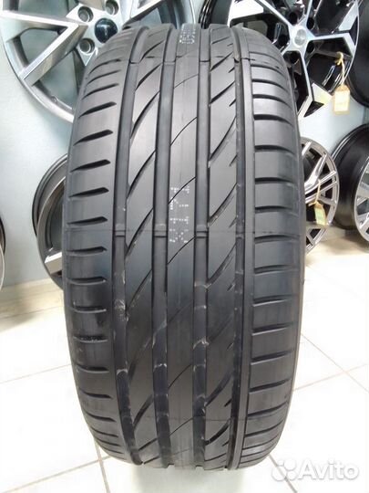 Maxxis Victra Sport VS-5 SUV 255/50 R20 109Y