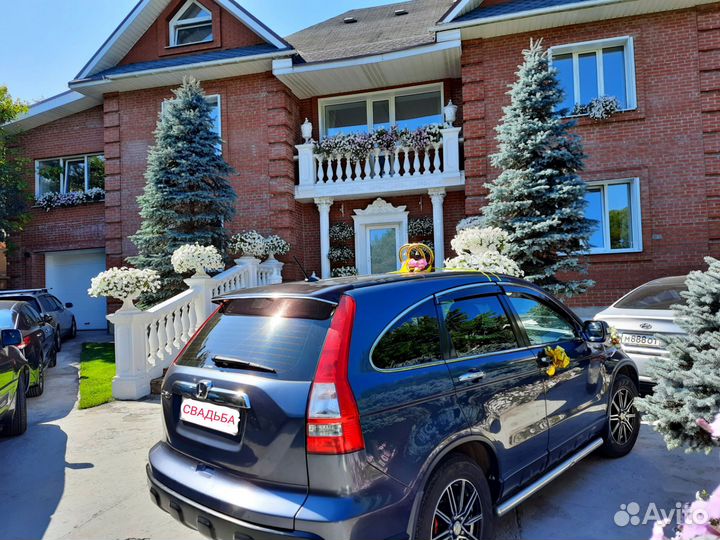 Свадебное украшение на автомобиль