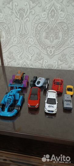 Игрушки машинки пакетом