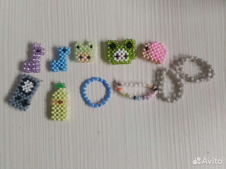 Фигурки и кольца из бисера