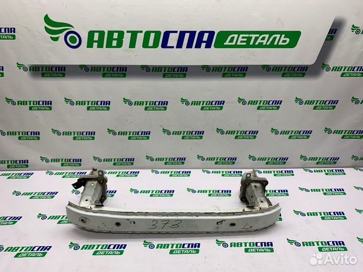 Усилитель бампера передний Volvo V50 универсал