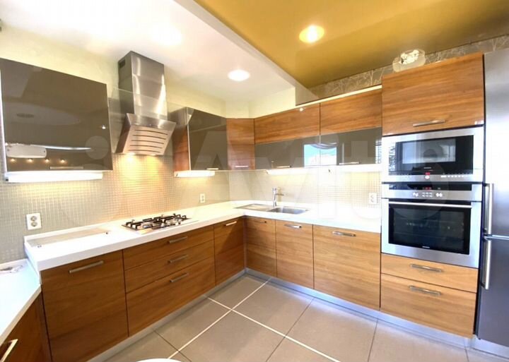 4-к. квартира, 152,3 м², 4/5 эт.