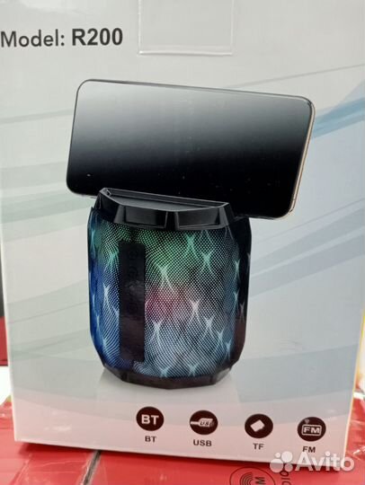 Bluetooth колонка с подставкой под телефон