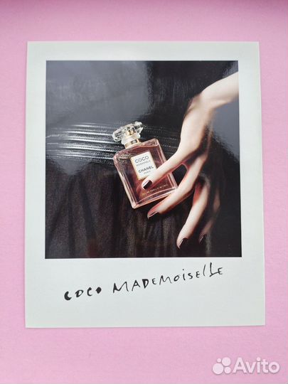 Браслетик и 2 открытки Chanel