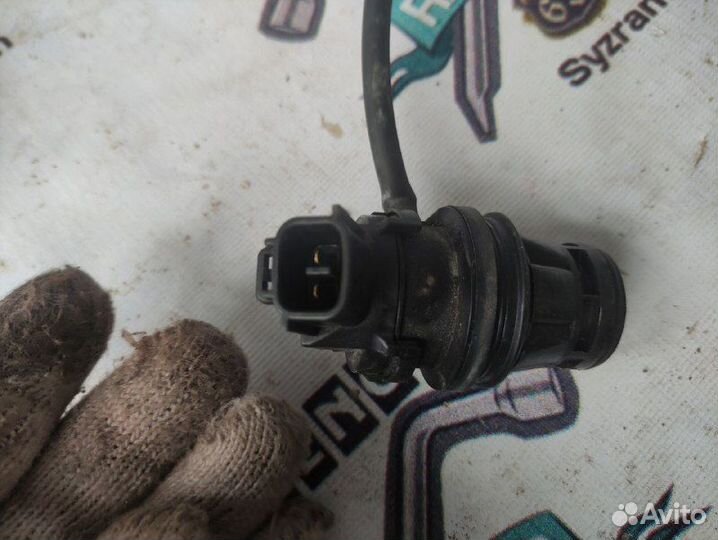 Насос омывателя Тойота Приус 20 кузов