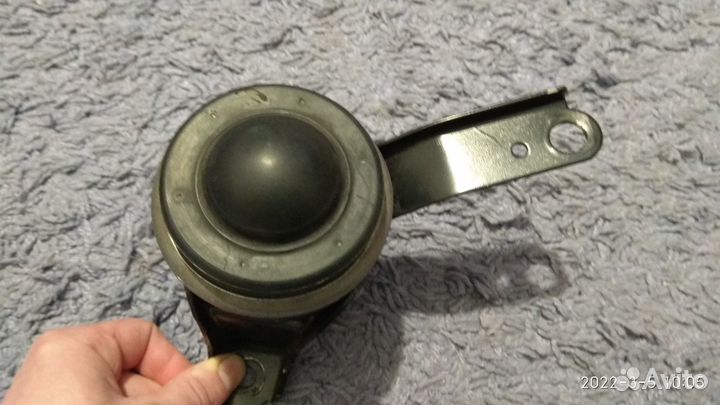 Подушка двигателя toyota