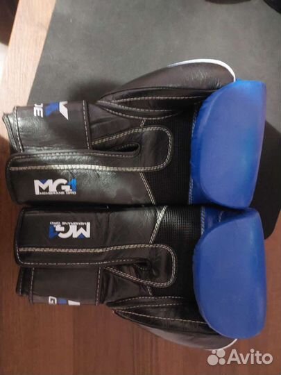 Боксерские перчатки RDX BGL T9 12OZ