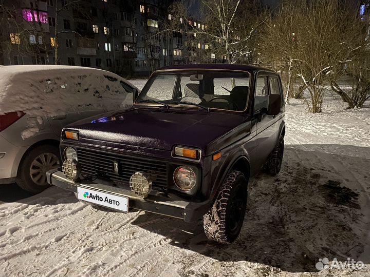 LADA 4x4 (Нива) 1.7 МТ, 2000, 320 000 км