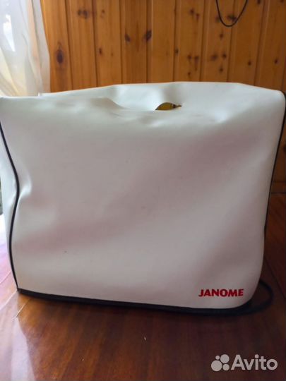 Распошивальная машина Janome coverpro 2