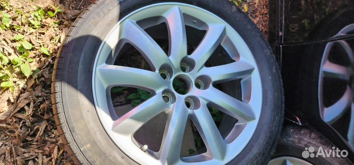 Диск R18 на Lexus LS 460