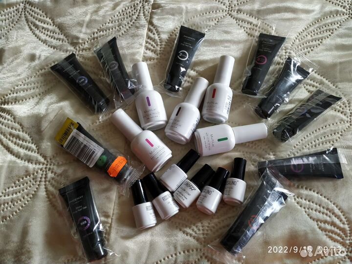 Гель лаки,полигель новые и слайдеры