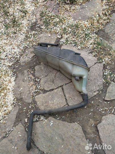 Запчасти для мерседес w210