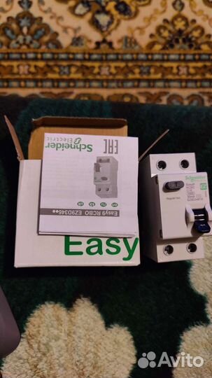 Дифавтомат Schneider Electric Easy9