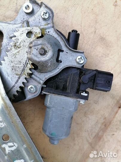 Эл стеклоподъемники правая сторона Lancer 10