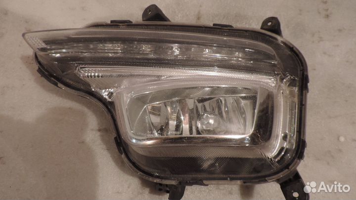 Фара противотуманная левая Kia Rio 2015 - 2017