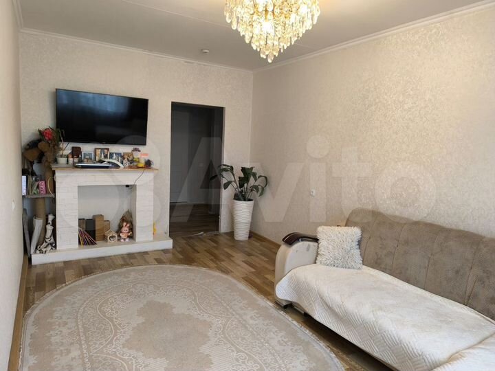 3-к. квартира, 77,9 м², 2/10 эт.