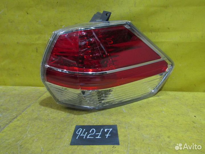 Фонарь правый Nissan X-Trail (T32) 14-18г 94217