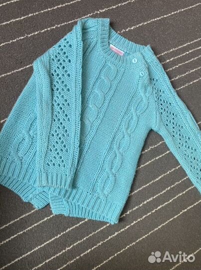 Красивая кофточка на малышку