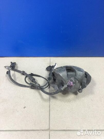 Мазда 3 BK супорт тормозной передний левый