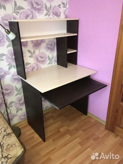 Стол компьютерный 85см