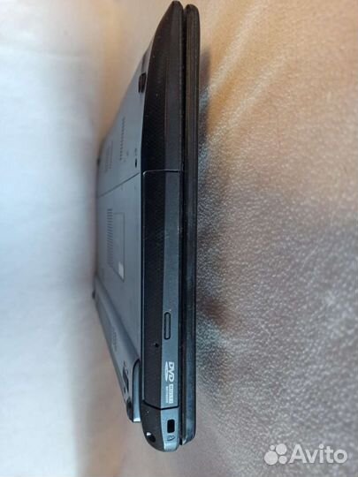 Ноутбук Asus X55VD
