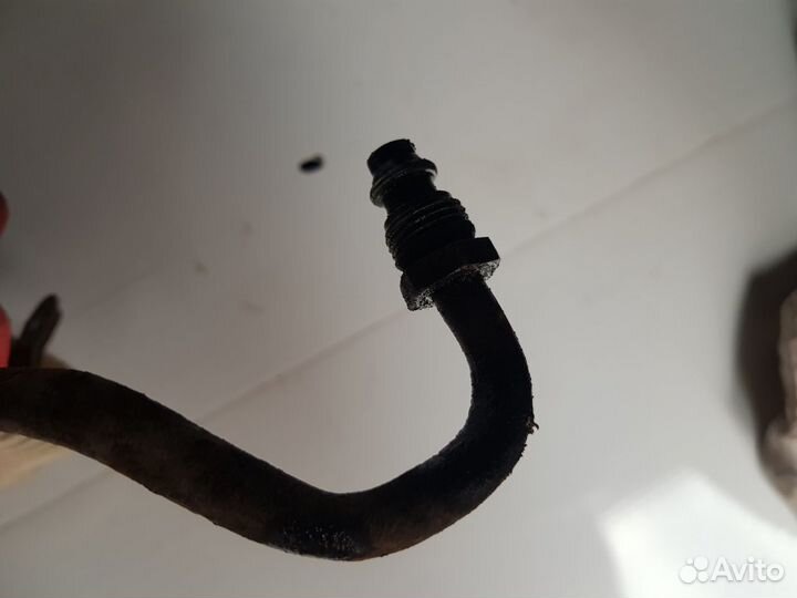 Трубка Гур Напорная Peugeot(Пежо) 306