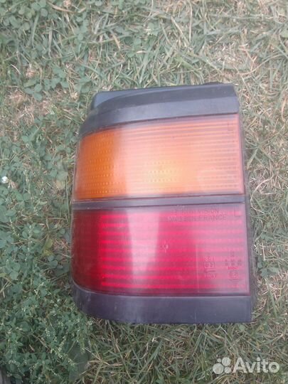 Фонарь задний левый пассат б3 универсал