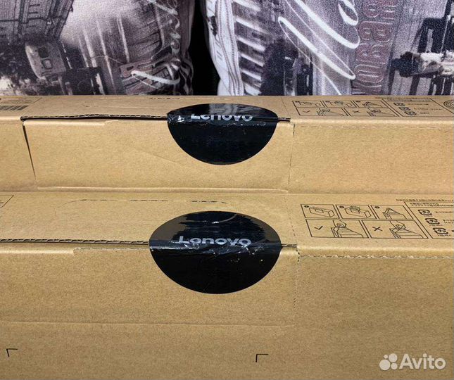 Lenovo IdeaPad slim 3 Athlon Gold 7220U 256SSD 8GB