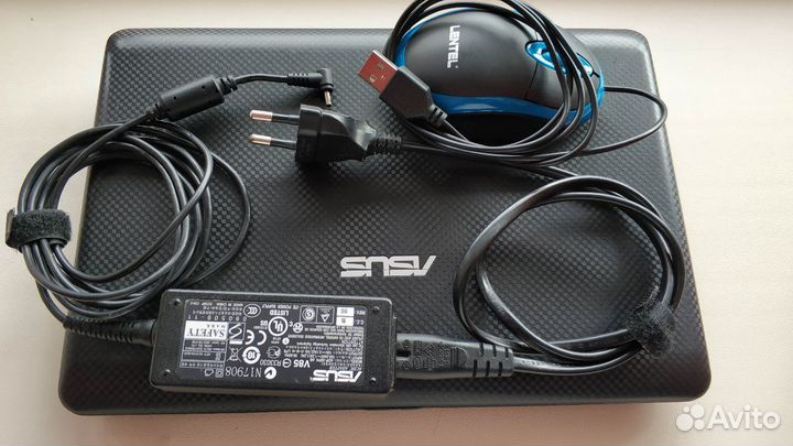 Нетбук Asus EEE PC 1001PX экран 10