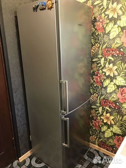 Холодильник бу Siemens KG36VXL20R