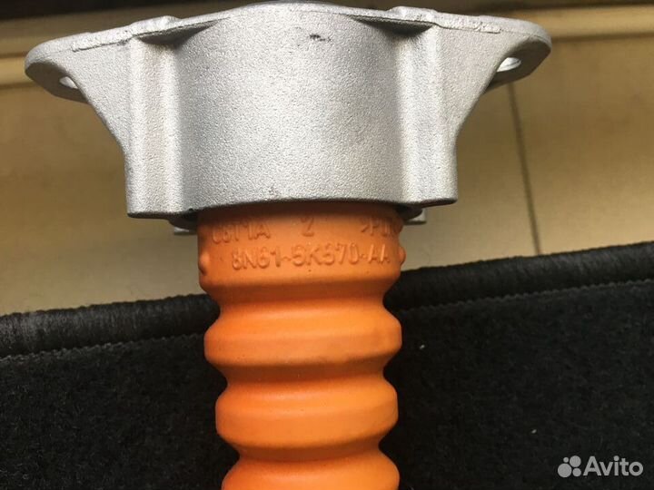 Амортизатор задней подвески Mazda 3 BL