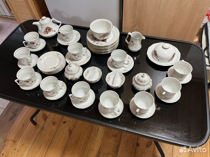 Чайно - кофейный сервиз 