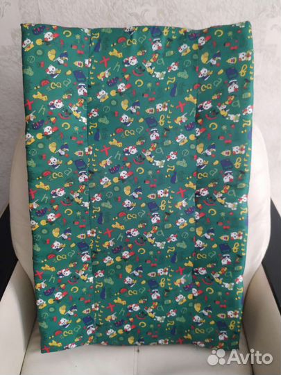 Пеленальная доска на кроватку