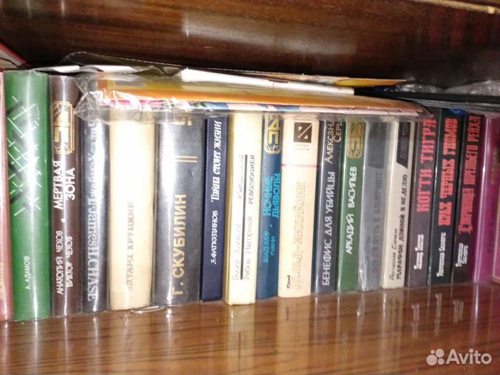 Исторические книги, детективы