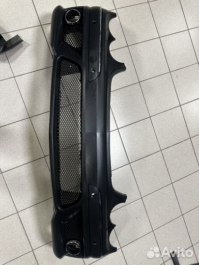 Mercedes benz w209 передний бампер 6.3 amg